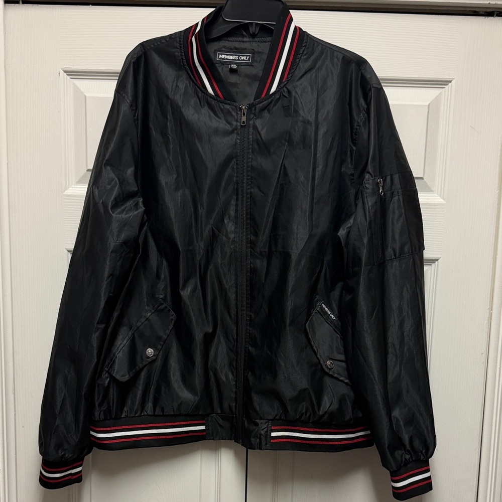 Members Only Bomber Jacket Mens XXL Black Full Zip Striped Collar Varsity